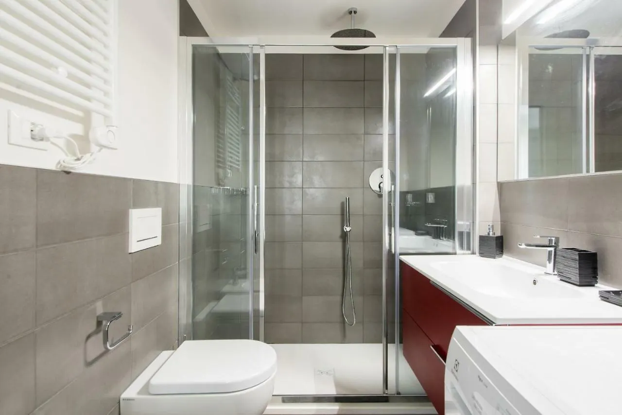 Bologna Apartment 0*,